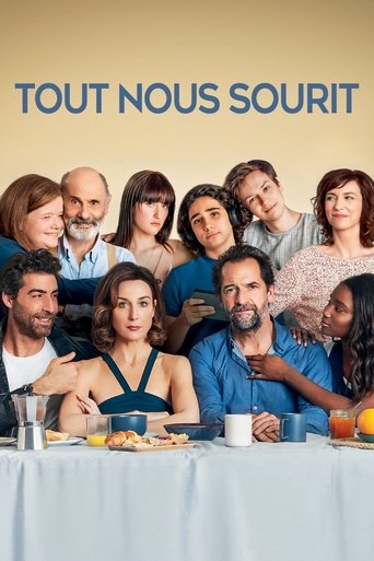 Film Tout nous sourit streaming VF gratuit complet